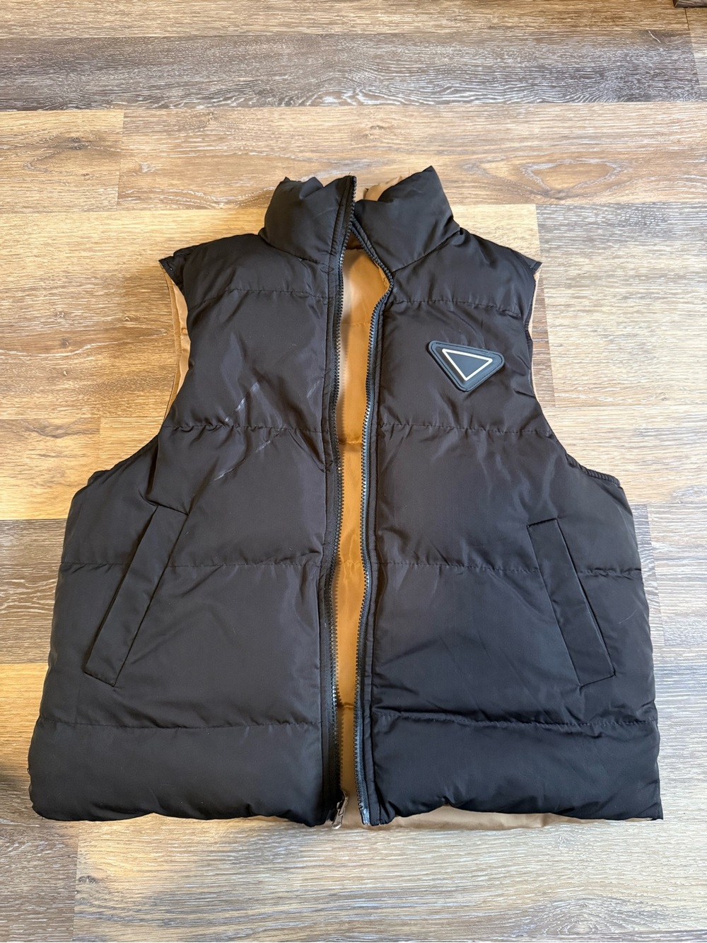 Reversible Puffer Vest Tan Black Triangle Logo Zip Up Quilted Vest S/M